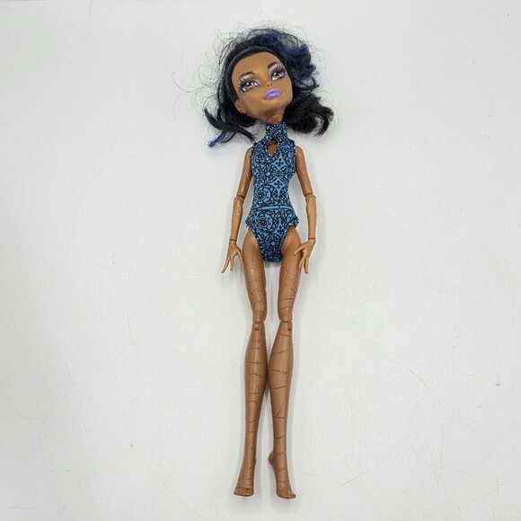 Monster High Robecca Steam Doll Dance Class Series 11 Inches - Picture 6 of 6